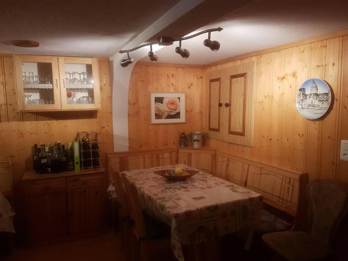 Walser Chalet Casa Paterna Disentis Kültér fotó